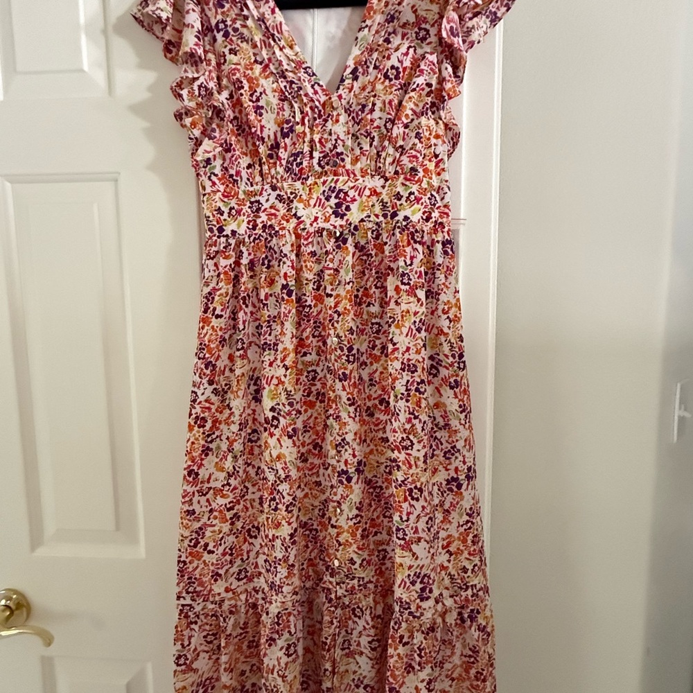 Julia Jordan Floral V-Neck Ruffle Sleeve Dress